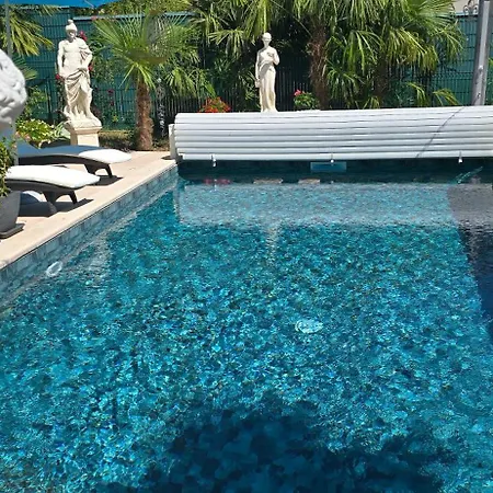 L'Hermine Occitane B&B Gæstehus 4*