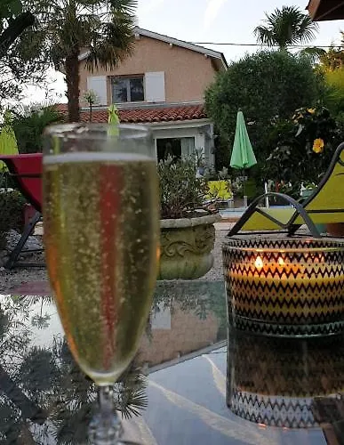 게스트하우스 L'hermine Occitane Gratens